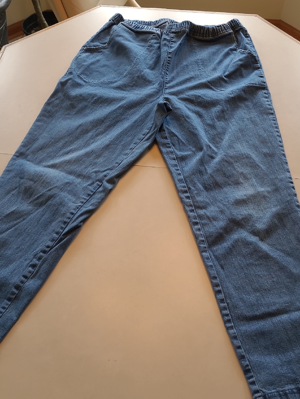 croft & barrow Women’s Elastic Waist Blue Jeans